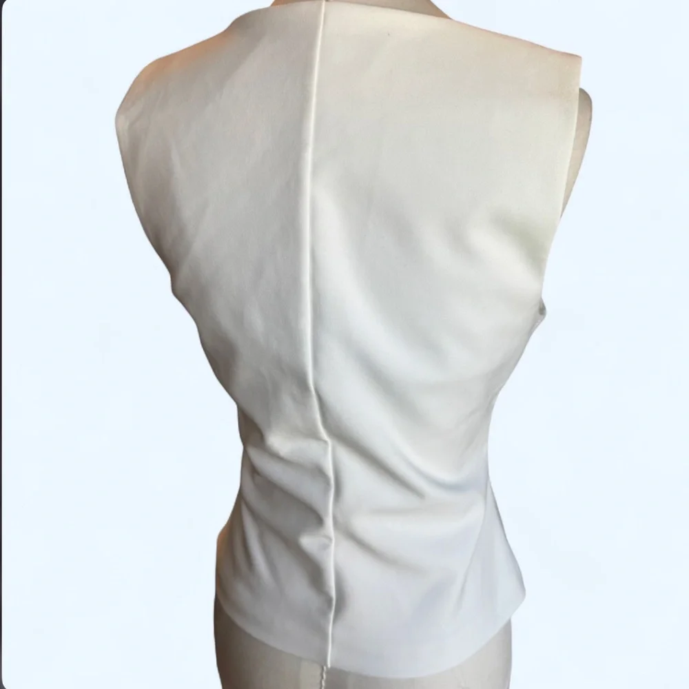 Zara White Square Neck Tank Top structured silhouette - Picture 6 of 11
